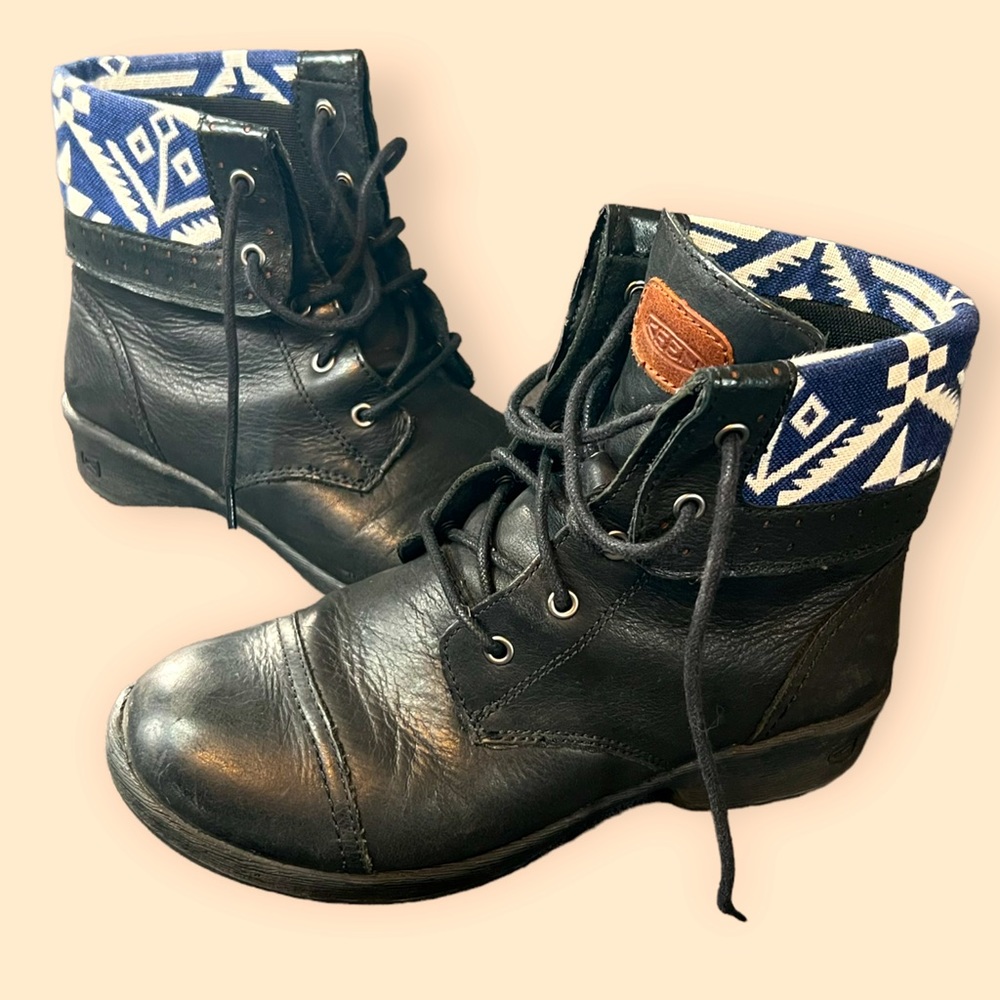 Womans Keen leather winter boots size 7.5